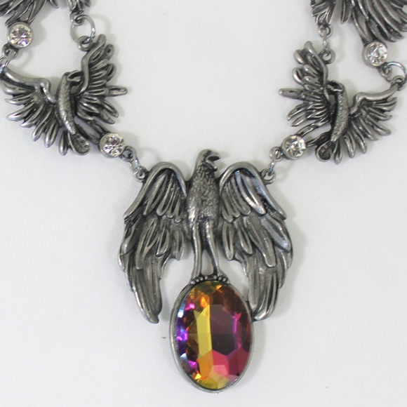 Gothic Renaissance Medieval Raven Bird Necklace - Picture 3 of 8